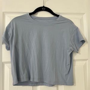Lululemon crop top